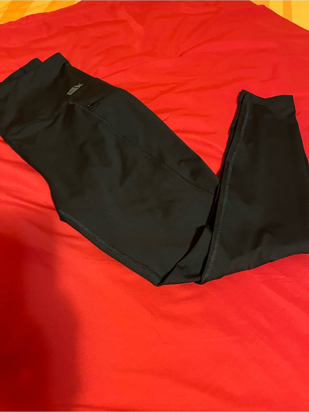 Eddie Bauer Black Performance Leggings with Side Pockets - Picture 4 of 4
